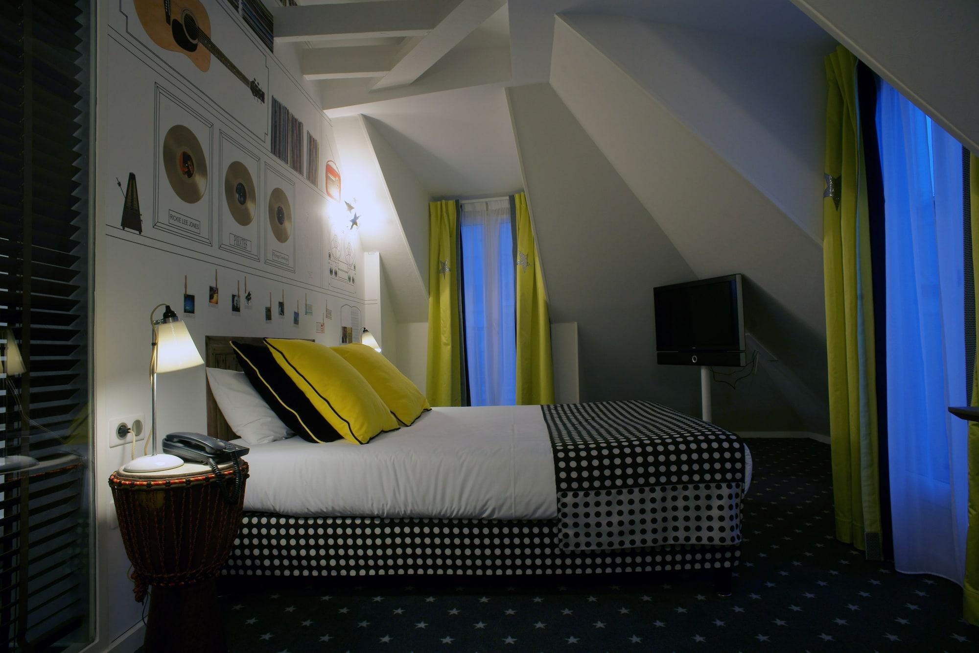 Hôtel du Triangle d'Or Paris Ngoại thất bức ảnh